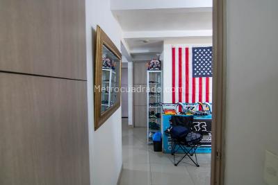 Apartamento de 2 alcobas en venta en Torre Navarra Bello, Bello, 58 m² · foto 7 de 14