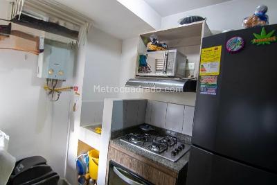 Apartamento de 2 alcobas en venta en Torre Navarra Bello, Bello, 58 m² · foto 8 de 14