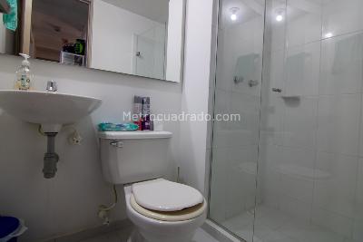 Apartamento de 2 alcobas en venta en Torre Navarra Bello, Bello, 58 m² · foto 12 de 14