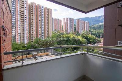 Apartamento de 2 alcobas en venta en Torre Navarra Bello, Bello, 58 m² · foto 14 de 14