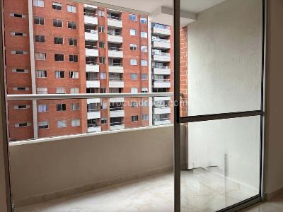 Apartamento de 3 alcobas en venta en Atlantica Ciudad Fabricato Bello, Bello, 72 m² · foto 18 de 19