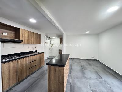Apartamento de 3 alcobas en venta en Arboleda Del Campo Bello, Bello, 54 m² · foto 2 de 10