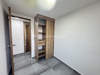 Apartamento de 3 alcobas en venta en Arboleda Del Campo Bello, Bello, 54 m² · foto 3 de 10