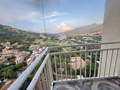 Apartamento de 3 alcobas en venta en Arboleda Del Campo Bello, Bello, 54 m² · foto 9 de 10