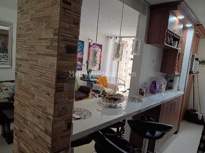 Apartamento de 3 alcobas en venta en Ciudad Central Bello, Bello, 71 m² · foto 2 de 15