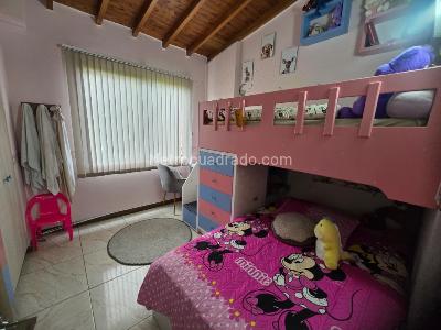 Apartamento de 2 alcobas en venta en Calasanz Medellin, Medellín, 66 m² · foto 9 de 18