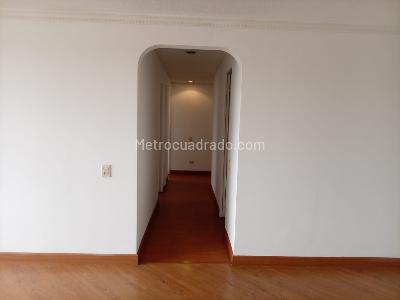 Apartamento en venta en Alhambra, Bogotá · foto 3 de 20