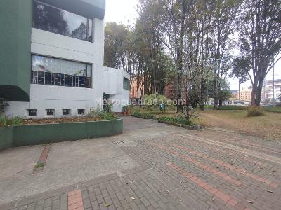 Apartamento en arriendo en Chico Norte, Bogotá · foto 2 de 11