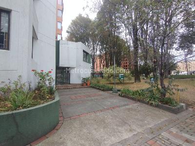 Apartamento en arriendo en Chico Norte, Bogotá · foto 3 de 11
