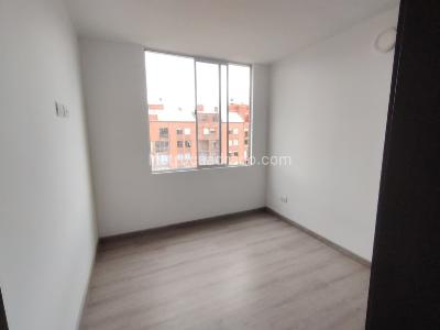 Apartamento de 3 alcobas en arriendo en Cantalejo, Bogotá, 76 m² · foto 7 de 7