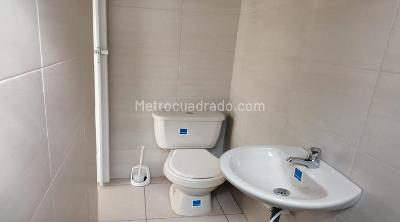 Casa de 5 alcobas en arriendo en La Esmeralda, Bogotá, 230 m² · foto 20 de 20
