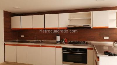 Casa de 5 alcobas en arriendo en La Esmeralda, Bogotá, 230 m² · foto 7 de 20