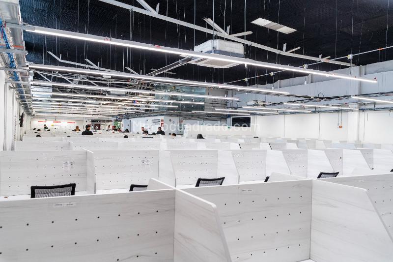 Edificio de Oficinas en Arriendo, LA ESPERANZA MODELIA, Bogotá D.C. - Widok 3