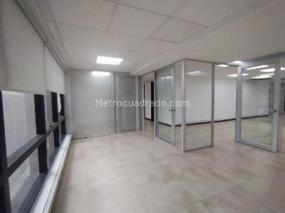 Office for rent in EL NOGAL ESPARTILLAL, Bogotá