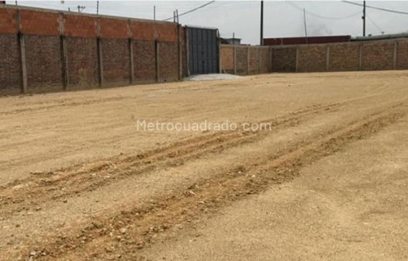 Lote en Arriendo, Mosquera - Más