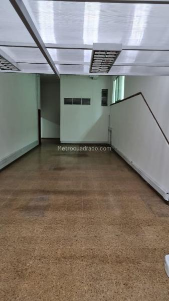 Bodega en Arriendo, CHAPINERO, Bogotá D.C. - Więcej