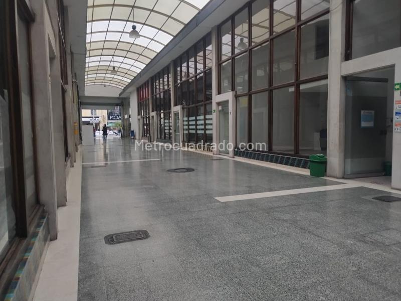 Local Comercial en Arriendo, CENTRO LAS AGUAS, Bogotá D.C. - Más