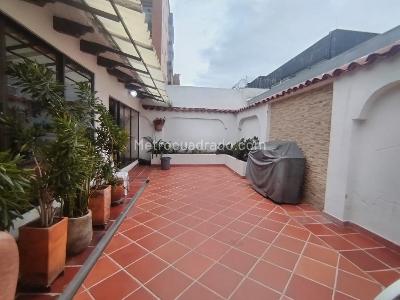 Casa en venta en Santa Barbara Central, Bogotá · foto 14 de 20