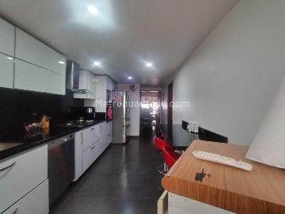 Casa en venta en Santa Barbara Central, Bogotá · foto 4 de 20