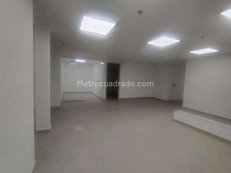 Local Comercial en Venta, 20 DE JULIO, Bogotá D.C. - Más