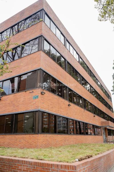 Edificio de Oficinas en Arriendo, LA ESPERANZA MODELIA, Bogotá D.C. - Widok 2