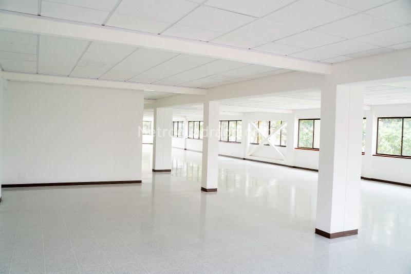 Edificio de Oficinas en Arriendo, LA ESPERANZA MODELIA, Bogotá D.C. - Widok 4