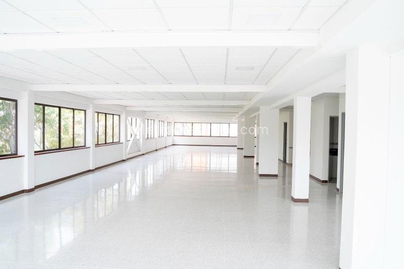 Edificio de Oficinas en Arriendo, LA ESPERANZA MODELIA, Bogotá D.C. - Widok 6