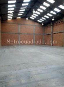 Warehouse for rent in MONTEVIDEO, Bogotá