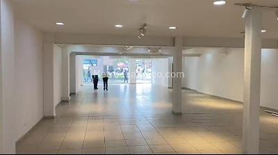 Local Comercial en Arriendo, SANTA BARBARA, Bogotá D.C.