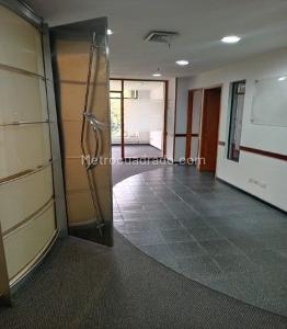 Office for rent in SANTA BARBARA, Bogotá