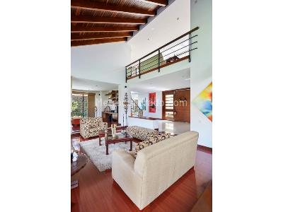 Casa de 4 alcobas en venta en Kalamary, Chía, 440 m² · foto 18 de 20