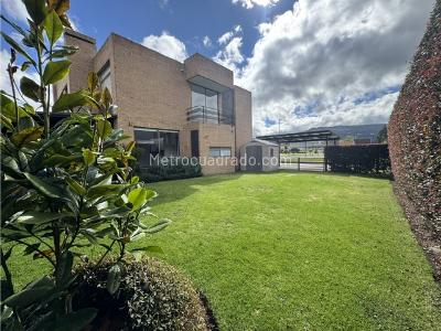 Casa de 3 alcobas en venta en Piedra Luna, Cajicá, 153 m² · foto 3 de 20