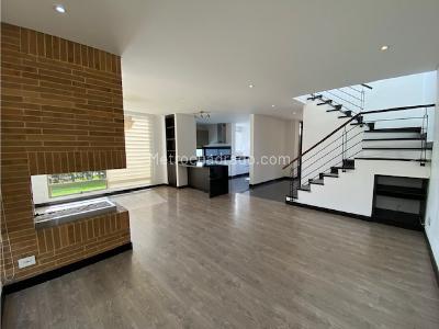 Casa de 3 alcobas en venta en Piedra Luna, Cajicá, 153 m² · foto 3 de 20