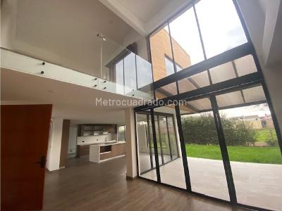 Casa de 3 alcobas en venta en Cajica, Cajicá, 252 m² · foto 7 de 20
