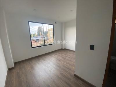 Casa de 3 alcobas en venta en Cajica, Cajicá, 252 m² · foto 14 de 20