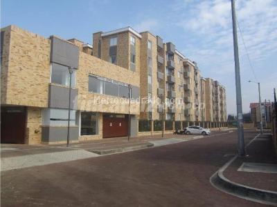 Apartamento de 3 alcobas en venta en Atardeceres, Chía, 92 m² · foto 2 de 20