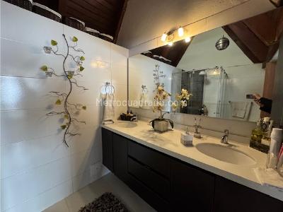 Casa de 5 alcobas en venta en Bojaca, Chía, 750 m² · foto 3 de 20