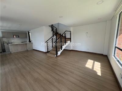 Casa de 3 alcobas en venta en Oikos Savanna, Cajicá, 115 m² · foto 4 de 20