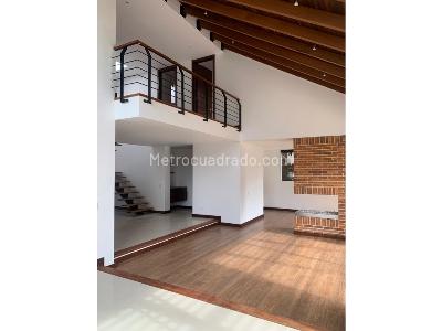 Casa de 4 alcobas en arriendo en Bojaca, Chía, 286 m² · foto 3 de 20