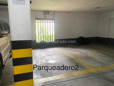 Apartamento de 2 alcobas en venta en Chico, Bogotá, 134 m² · foto 17 de 18