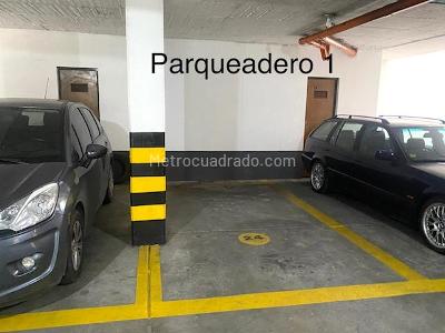 Apartamento de 2 alcobas en venta en Chico, Bogotá, 134 m² · foto 16 de 18