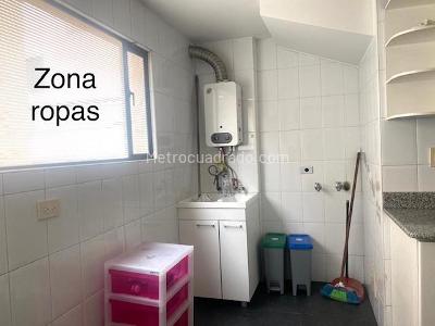 Apartamento de 2 alcobas en venta en Chico, Bogotá, 134 m² · foto 7 de 18