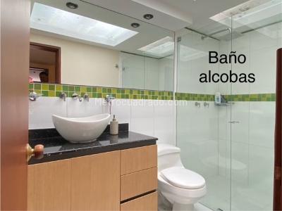 Casa de 3 alcobas en venta en Calleja Baja, Bogotá, 200 m² · foto 13 de 20