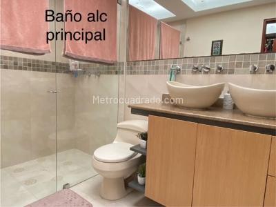 Casa de 3 alcobas en venta en Calleja Baja, Bogotá, 200 m² · foto 17 de 20