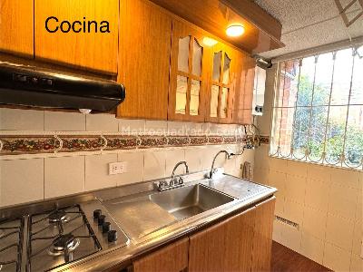Casa de 3 alcobas en venta en Mazuren Colina, Bogotá, 61 m² · foto 7 de 20