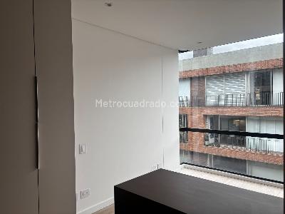 Apartamento de 1 alcoba en arriendo en San Patricio Santa Barbara, Bogotá, 44 m² · foto 12 de 18