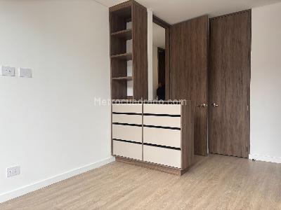 Apartamento de 1 alcoba en arriendo en San Patricio Santa Barbara, Bogotá, 44 m² · foto 10 de 18