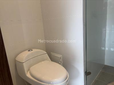 Apartamento de 1 alcoba en arriendo en San Patricio Santa Barbara, Bogotá, 44 m² · foto 14 de 18
