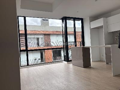 Apartamento de 1 alcoba en arriendo en San Patricio Santa Barbara, Bogotá, 44 m² · foto 3 de 18