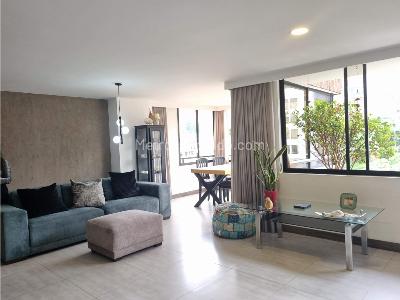 Apartamento de 3 alcobas en venta en El Poblado Milla De Oro, Medellín, 117 m² · foto 2 de 20